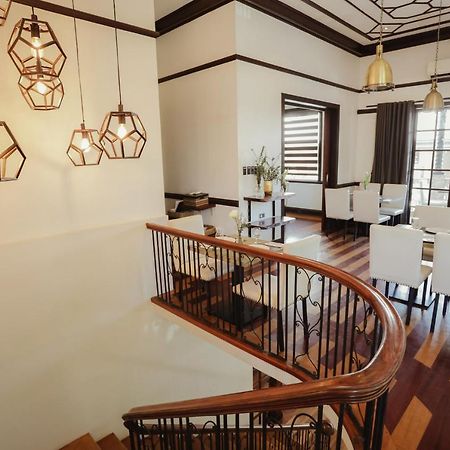 The Bourke Hotel Davao City Buitenkant foto