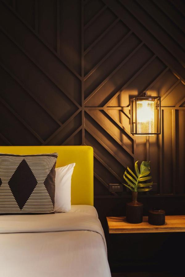 The Bourke Hotel Davao City Buitenkant foto