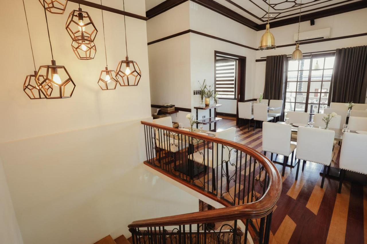 The Bourke Hotel Davao City Buitenkant foto