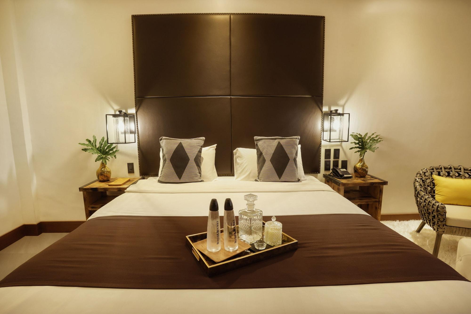 The Bourke Hotel Davao City Buitenkant foto